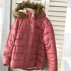 Faux Fur lined puff jacket in like new condition!